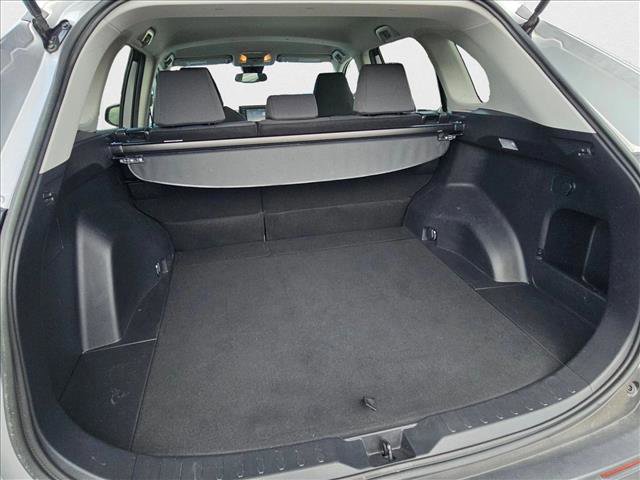 Used 2020 Toyota RAV4 XLE image 6