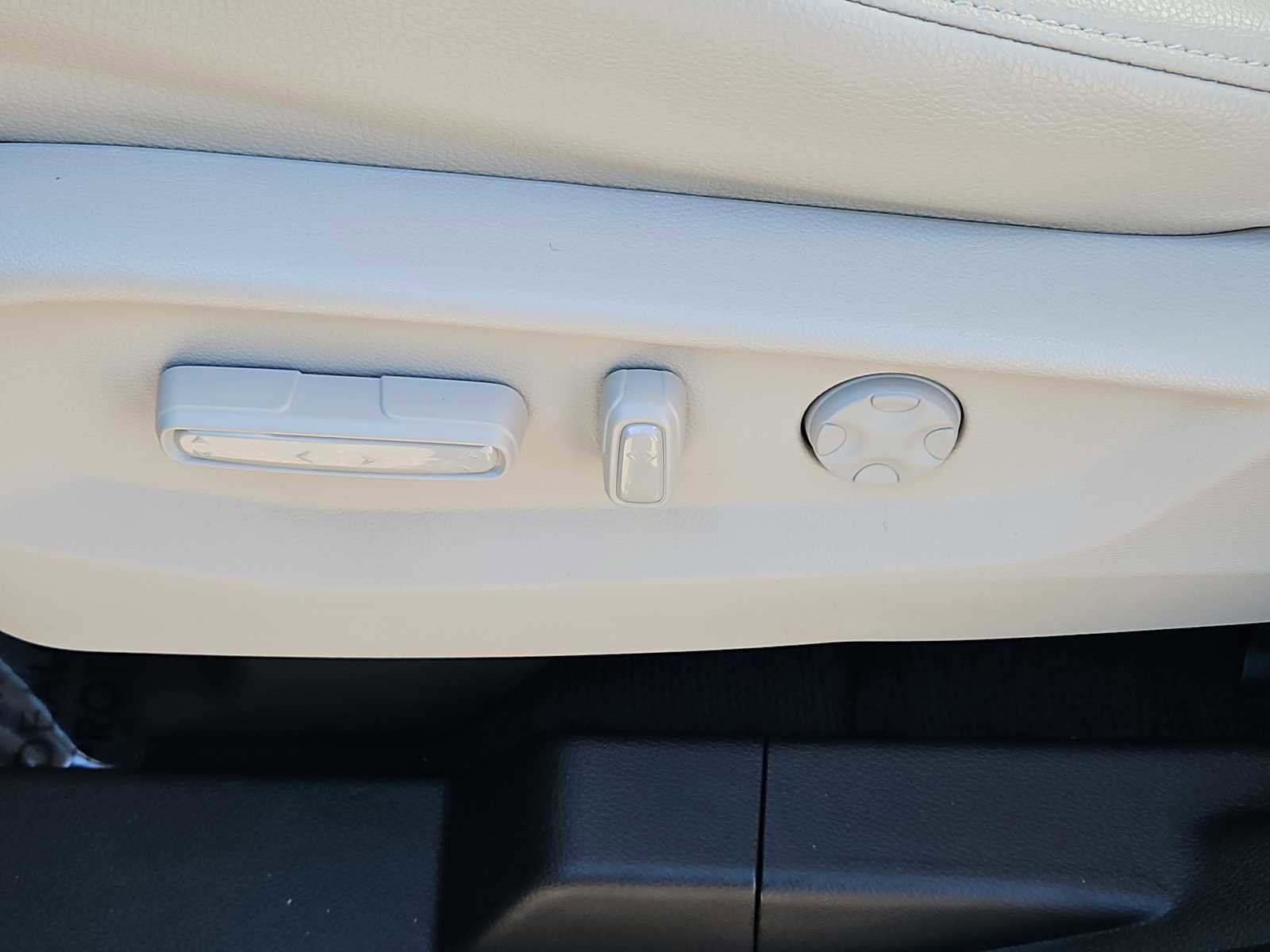 Certified 2026 Honda Odyssey EX-L image 16