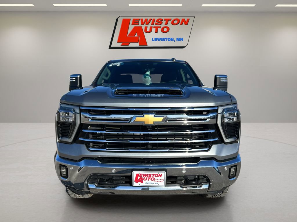 Certified 2025 Chevrolet Silverado 3500 LTZ w/ LTZ Premium Package image 8