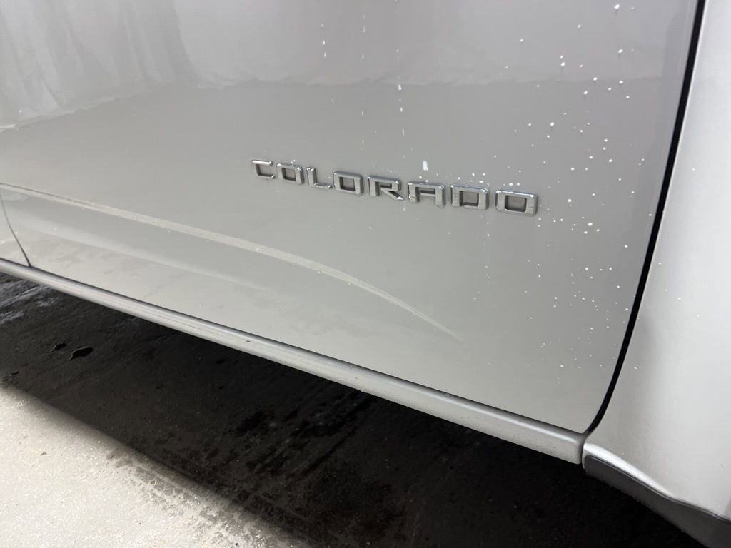 Used 2021 Chevrolet Colorado W/T w/ Custom Special Edition image 9