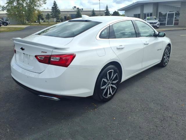 Used 2024 Chevrolet Malibu RS w/ LPO, Floor Liner Package image 5