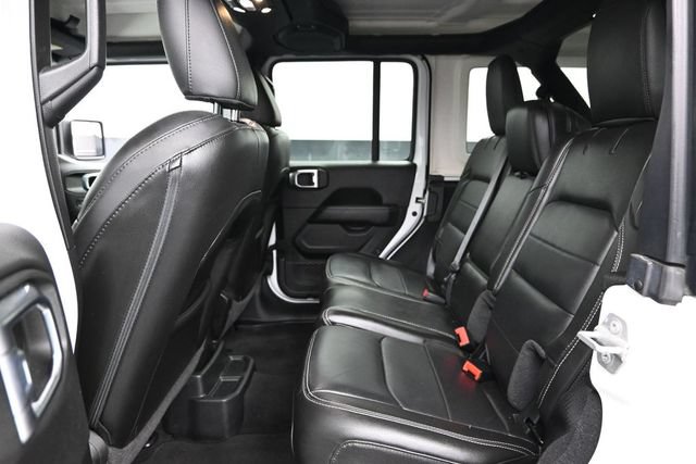 Used 2023 Jeep Wrangler Unlimited Sahara w/ Cold Weather Group AWD/4WD image 23