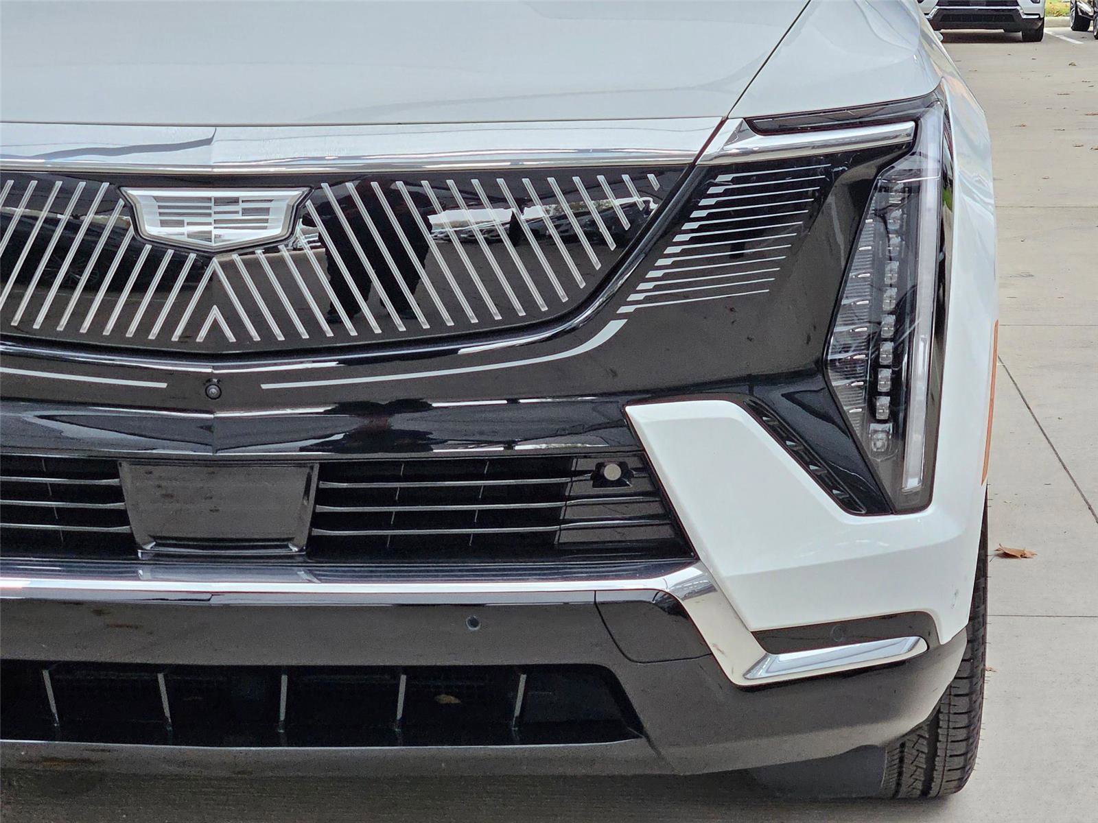 New 2025 Cadillac Escalade IQ Luxury 2 AWD/4WD image 6