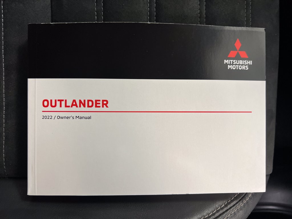 Used 2022 Mitsubishi Outlander SE FWD image 34