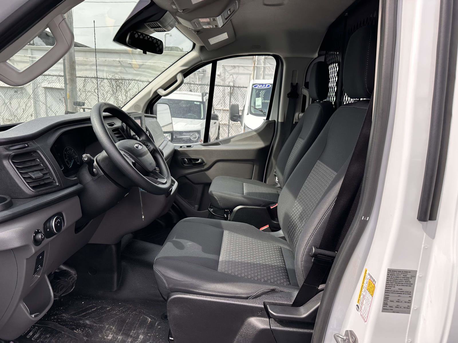 Used 2024 Ford Transit 250 Low Roof w/ Exterior Upgrade Package RWD image 14