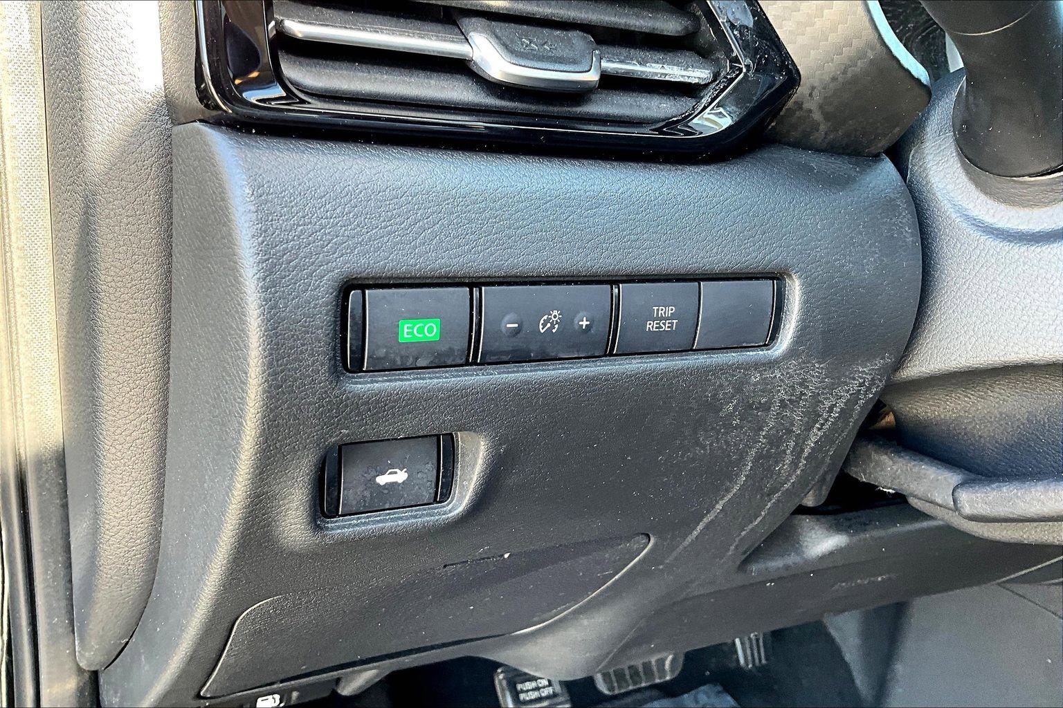 Certified 2023 Nissan Sentra SR image 37