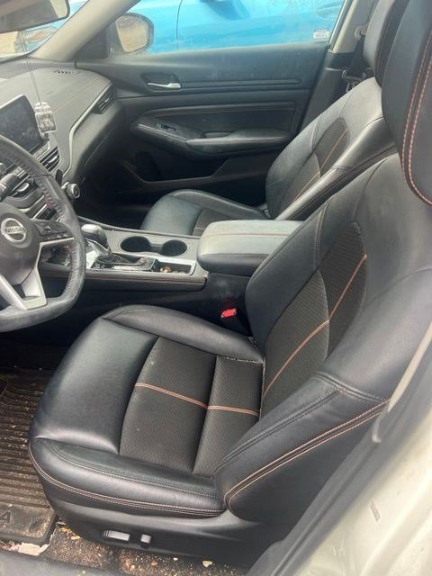 Used 2022 Nissan Altima 2.5 SR FWD image 10