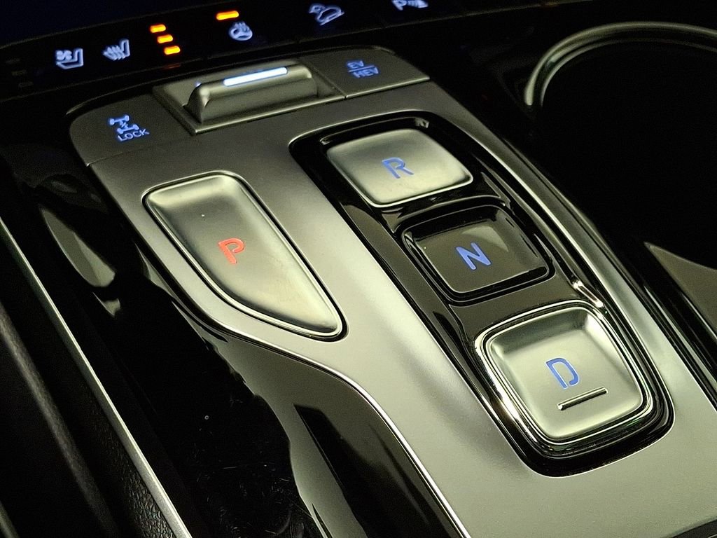 Used 2022 Hyundai Tucson Limited image 17