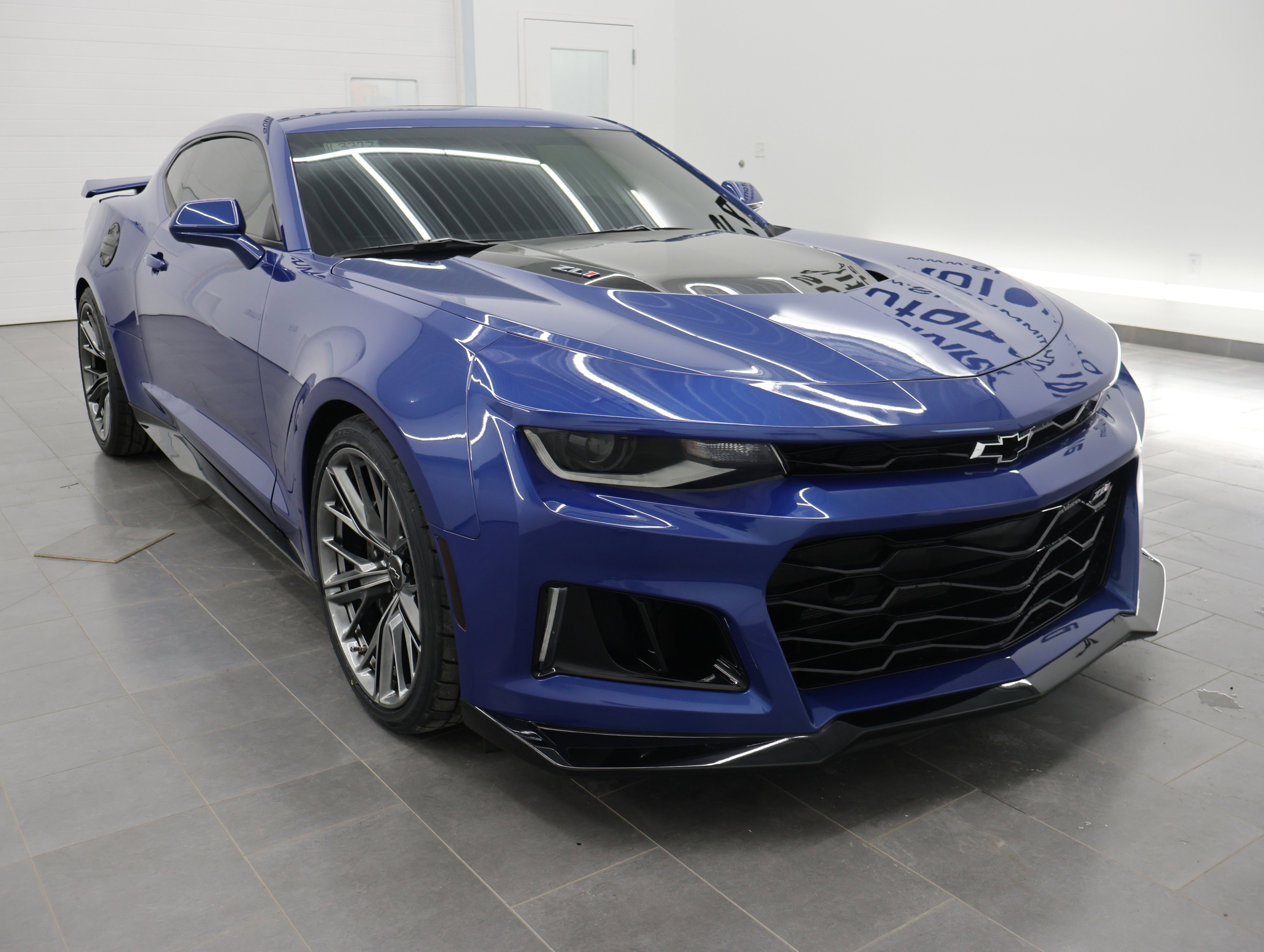 Used 2023 Chevrolet Camaro ZL1 RWD image 2