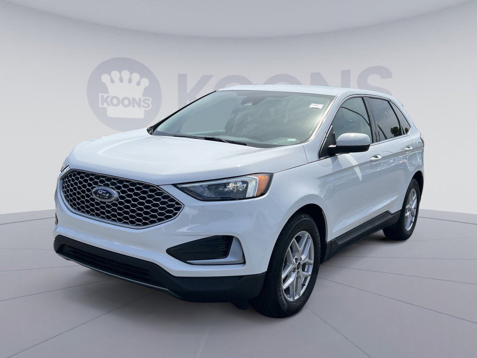 Used 2024 Ford Edge SEL AWD/4WD image 1