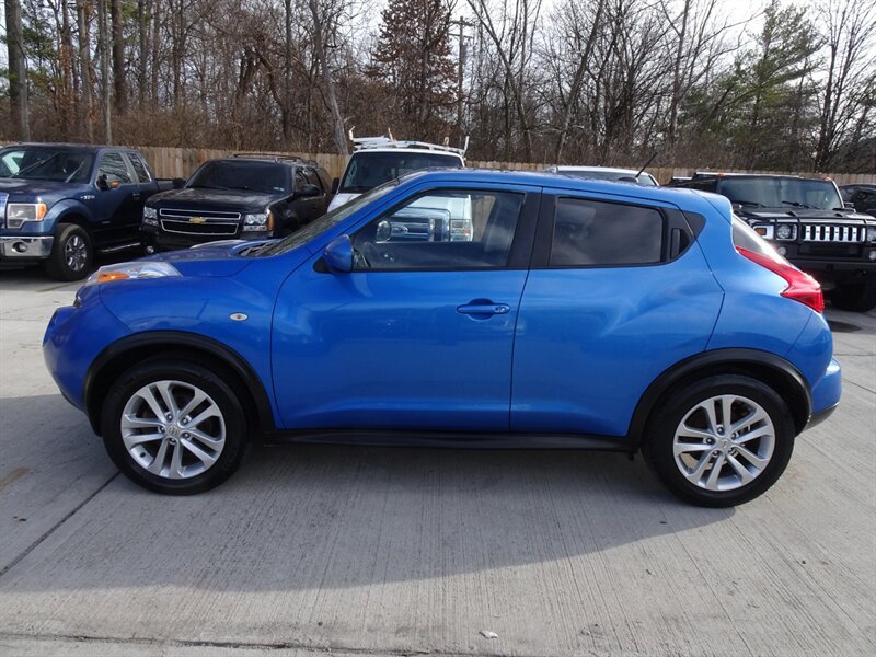 Used 2011 Nissan Juke SL AWD/4WD image 5