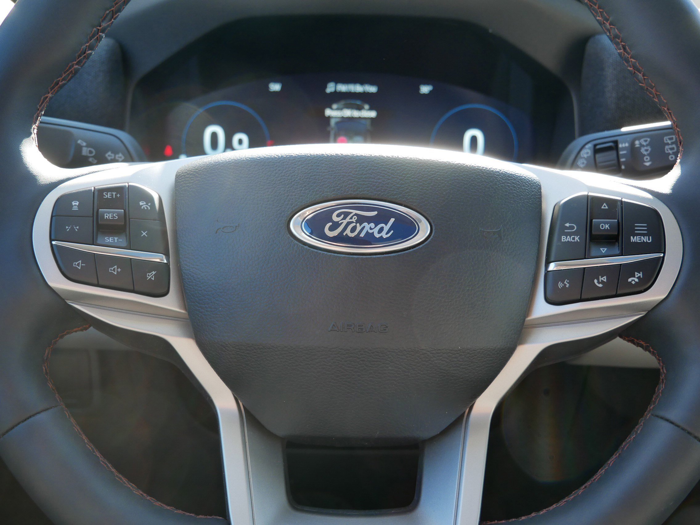 Used 2026 Ford Explorer Active w/ Active Comfort Package image 25