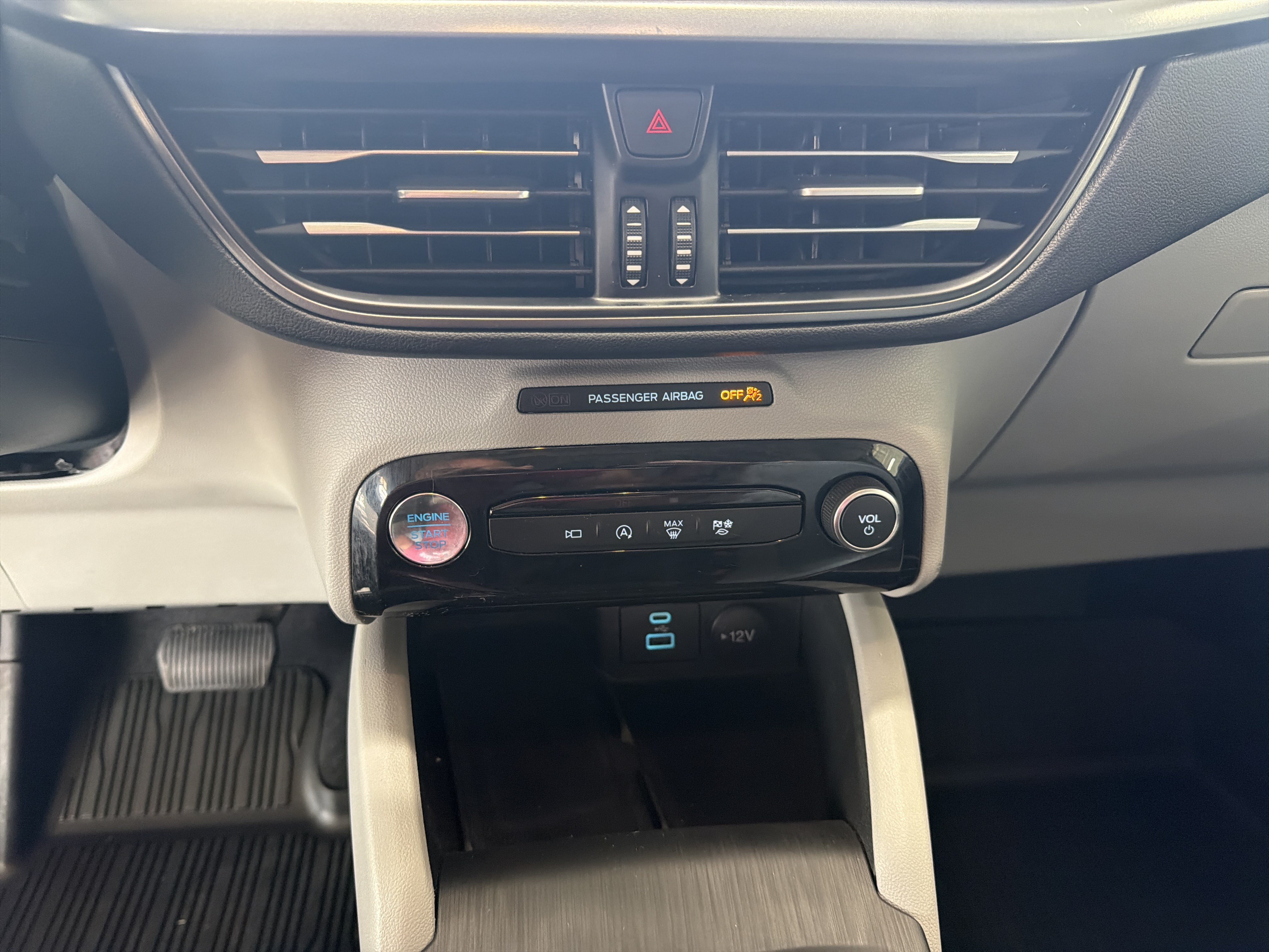 Certified 2023 Ford Escape Active w/ Tech Pack #2 AWD/4WD image 34
