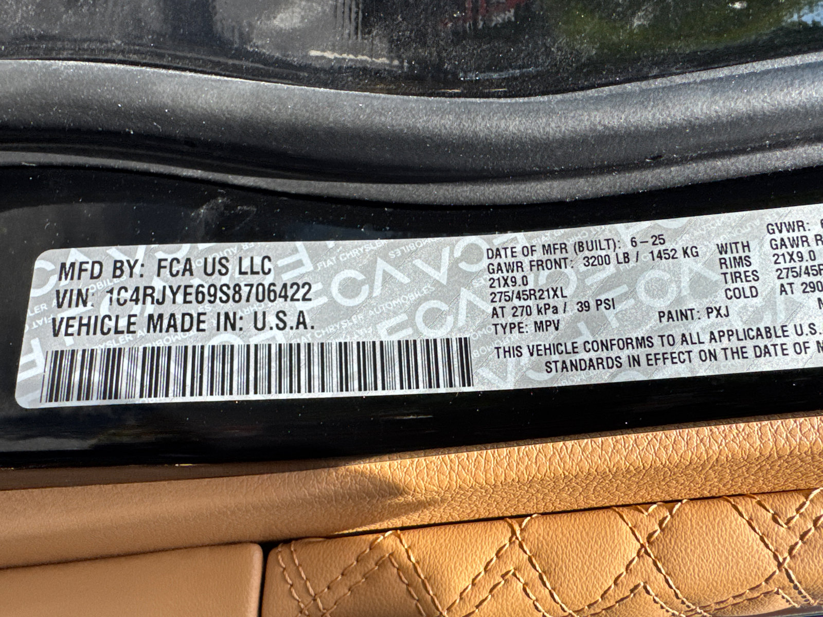 Used 2025 Jeep Grand Cherokee Summit image 38