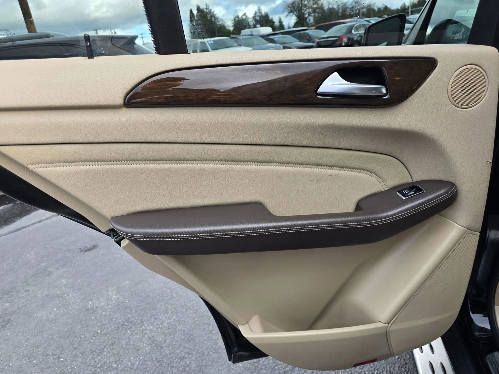 Used 2015 Mercedes-Benz ML 350 4MATIC image 16