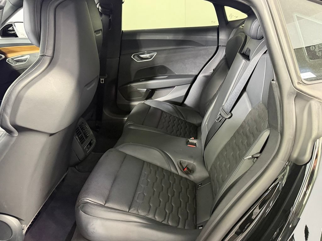 Used 2024 Audi e-tron GT Premium Plus w/ Executive Package AWD/4WD image 28