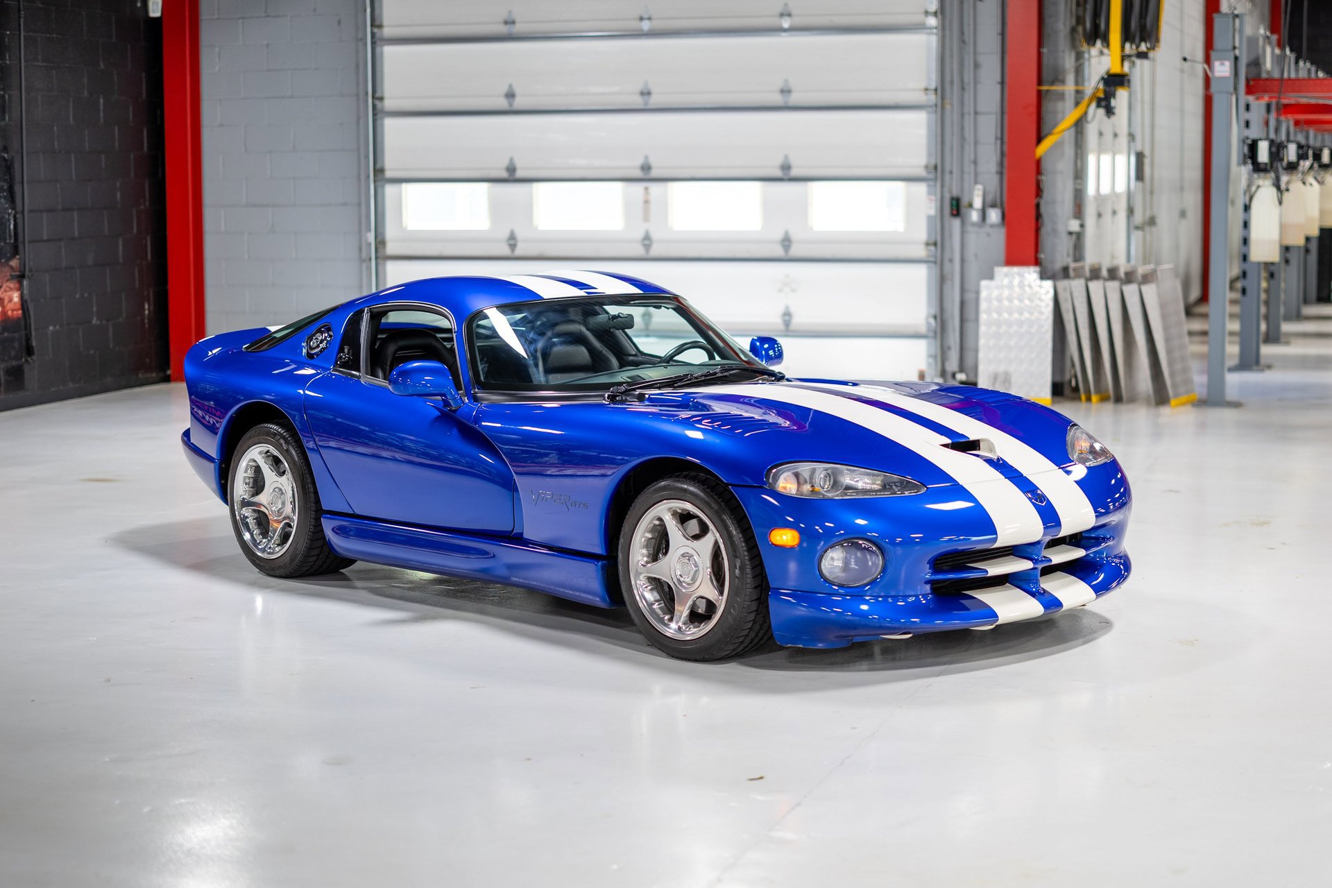 Used 1996 Dodge Viper GTS RWD image 19