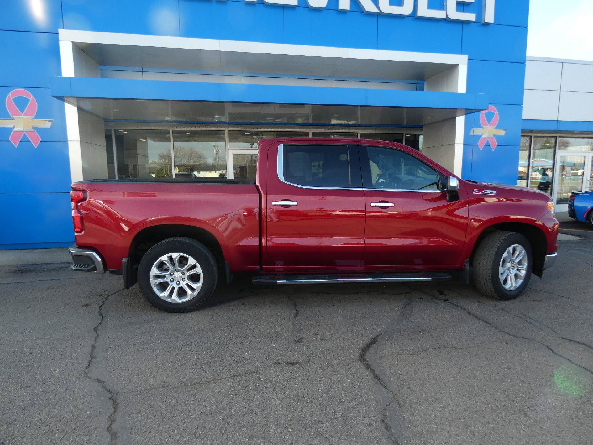 Certified 2023 Chevrolet Silverado 1500 LTZ w/ LTZ Premium Package AWD/4WD image 2