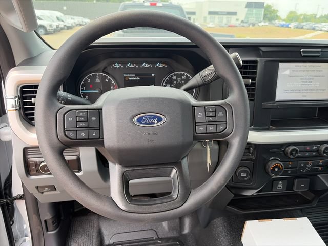 New 2026 Ford F600 2WD Regular Cab Super Duty w/ XL Chrome Package image 9