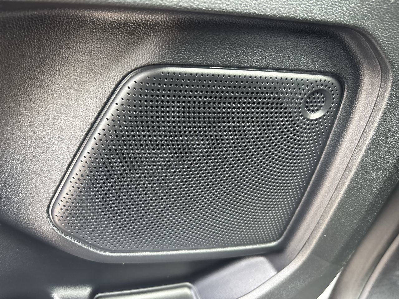 Certified 2025 Ford Escape Active image 18