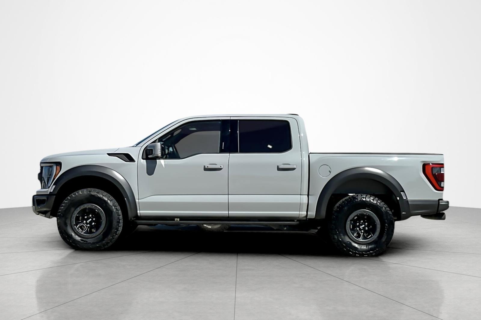 Used 2023 Ford F150 Raptor w/ Raptor Carbon Fiber Package video 2