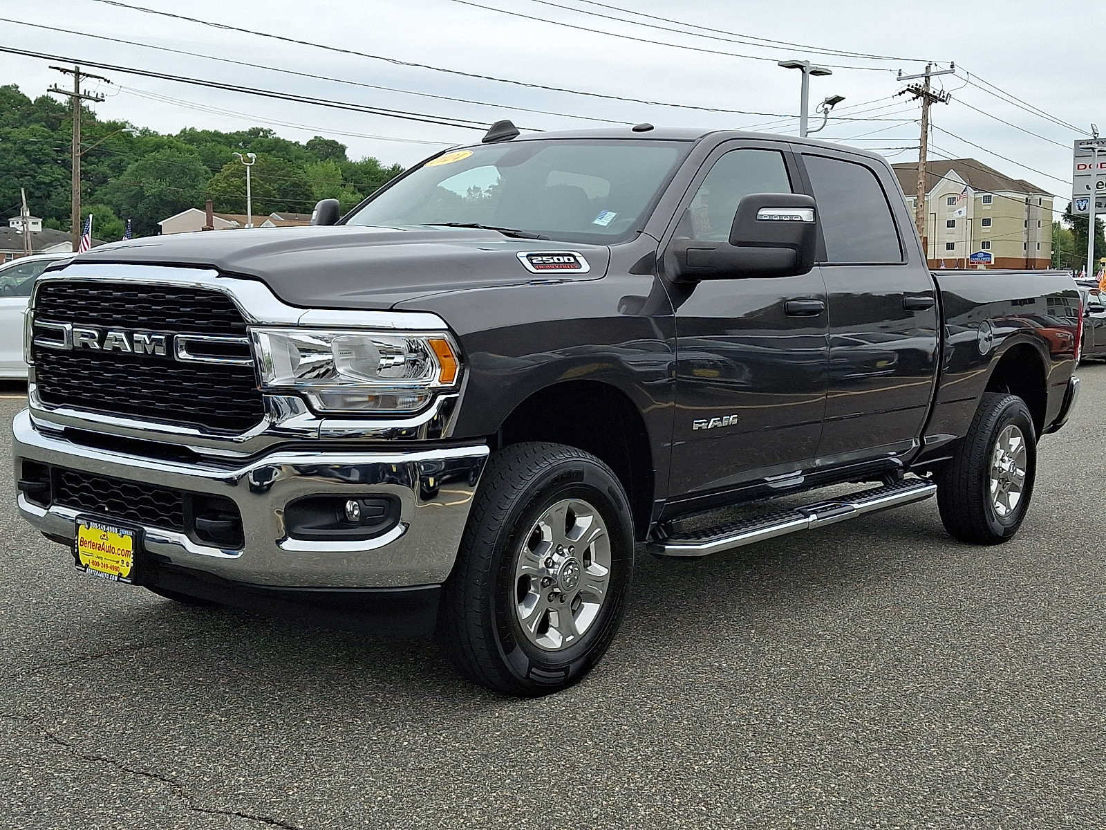 Certified 2024 RAM 2500 Big Horn AWD/4WD image 3