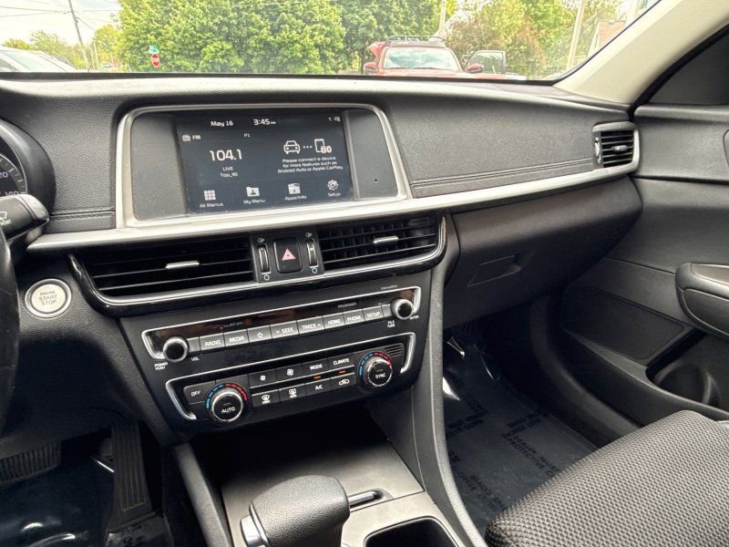 Used 2019 Kia Optima S FWD image 24