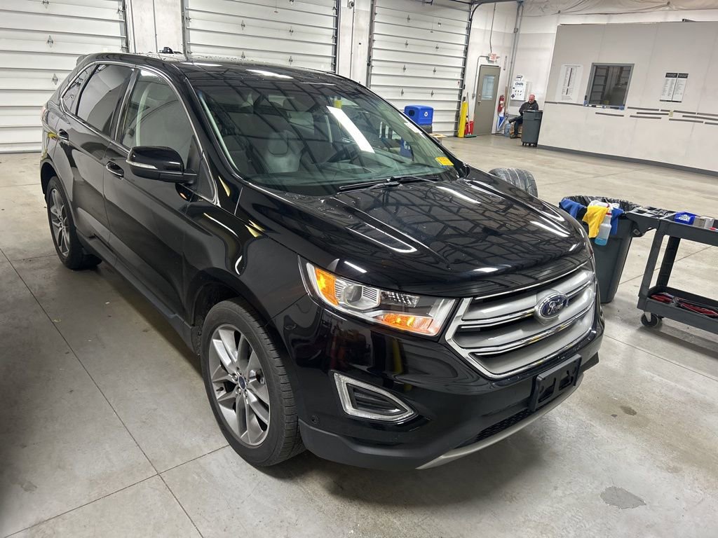 Used 2016 Ford Edge Titanium w/ Equipment Group 302A image 8