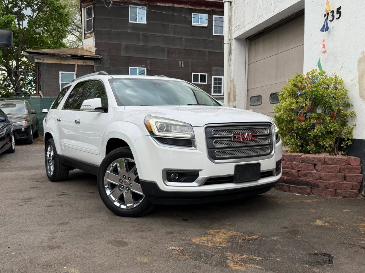 Used 2017 GMC Acadia Limited SLT image 14