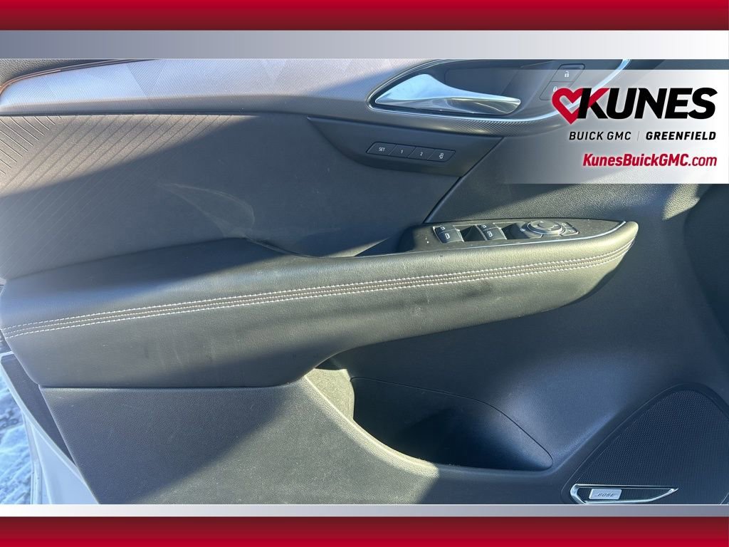 Used 2024 Buick Envision Sport Touring image 14