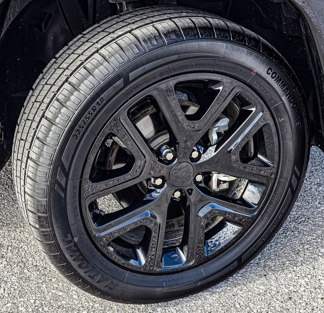 Used 2023 Jeep Renegade Altitude w/ Convenience Group I AWD/4WD image 7