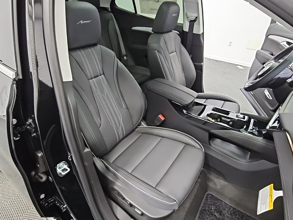 New 2026 Buick Envision Avenir image 44
