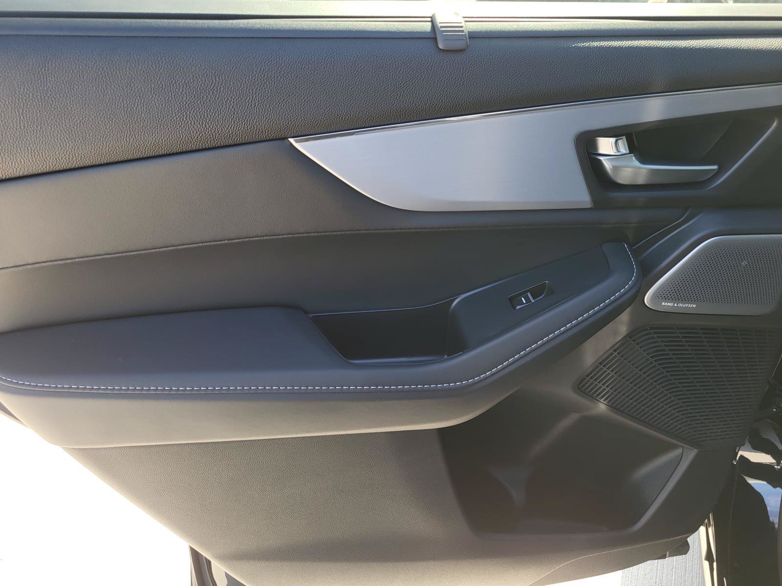 New 2026 Acura MDX w/ Technology Package AWD/4WD image 12
