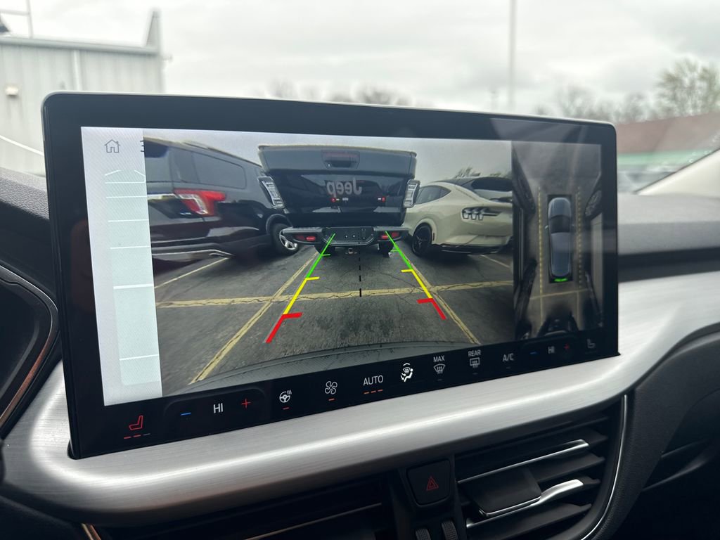 Used 2023 Ford Escape Platinum FWD image 39