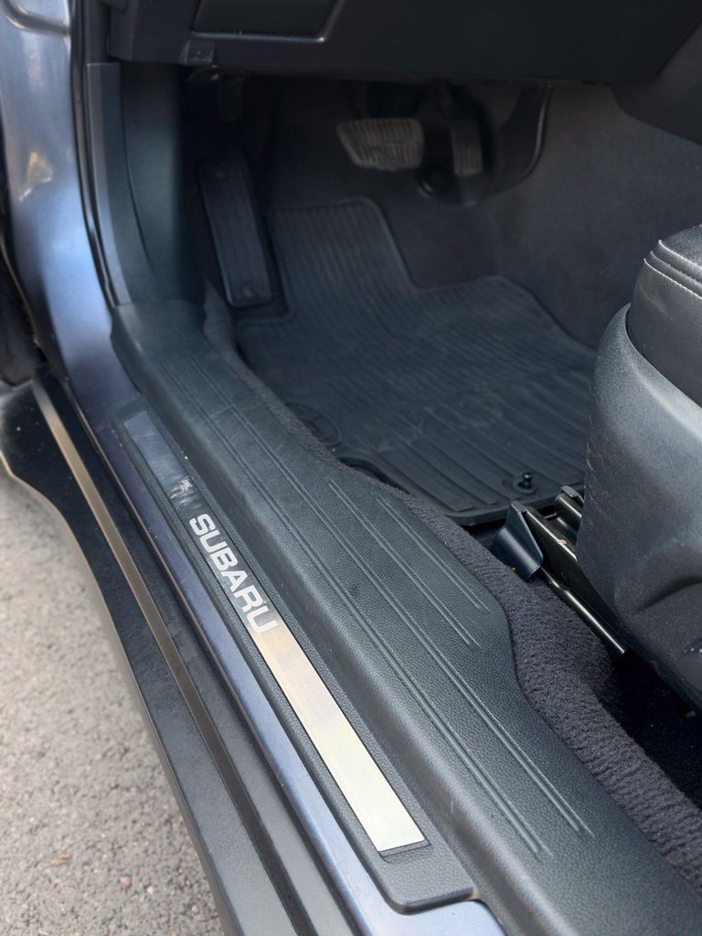 Used 2015 Subaru Outback 2.5i Limited AWD/4WD image 14