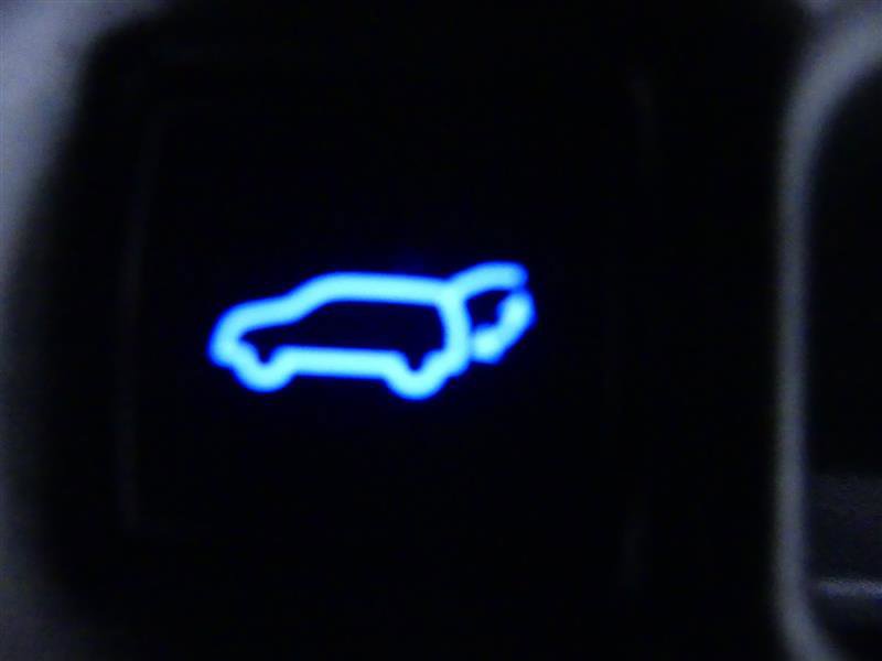 Used 2021 Toyota Highlander XLE image 31