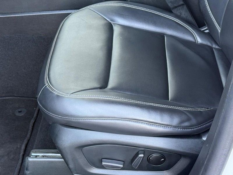 Certified 2023 Ford Explorer XLT image 23