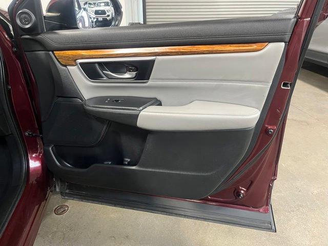Used 2017 Honda CR-V Touring image 13
