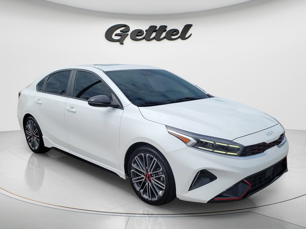 Used 2023 Kia Forte GT w/ GT2 Package FWD image 3