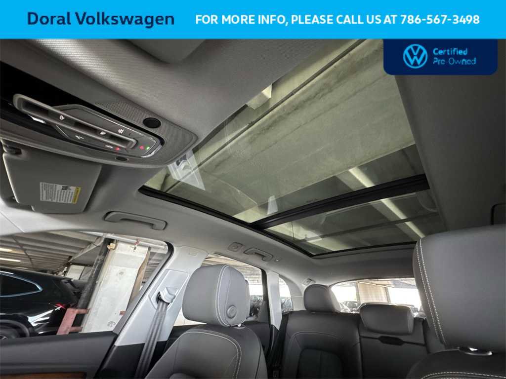 Used 2023 Audi Q5 2.0T Premium w/ Convenience Package image 17