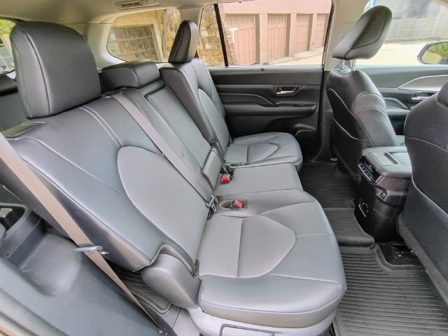 Used 2024 Toyota Grand Highlander FWD image 54