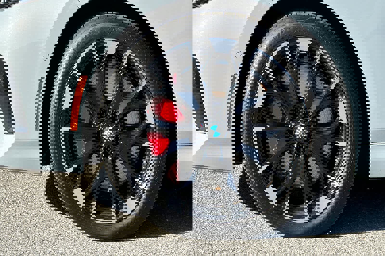 Used 2025 BMW M235i xDrive w/ Premium Package image 30