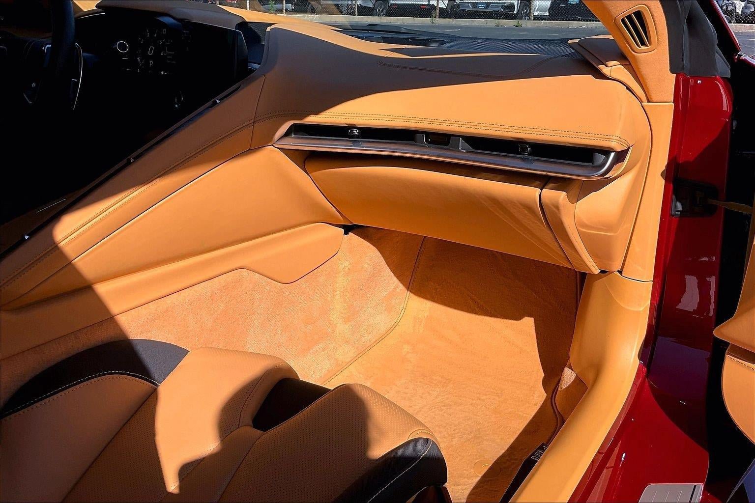 Used 2023 Chevrolet Corvette Stingray Premium Conv w/ Z51 Performance Package RWD image 17