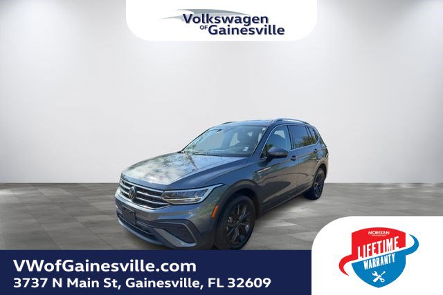 Certified 2024 Volkswagen Tiguan SE AWD/4WD image 3