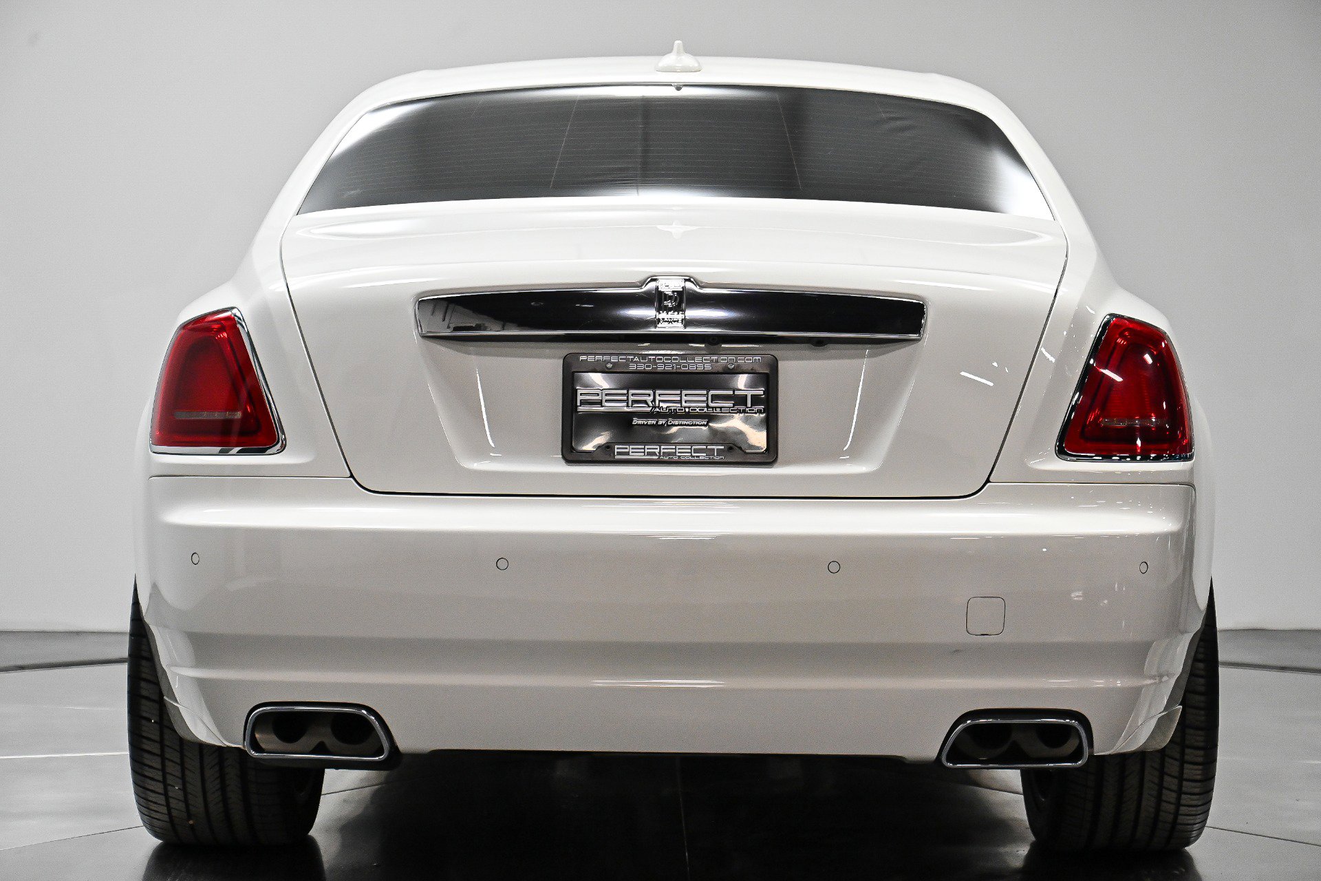 Used 2017 Rolls-Royce Ghost image 15