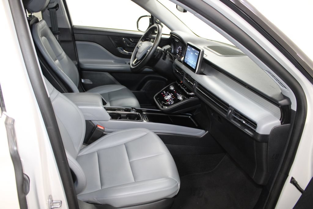 Used 2022 Lincoln Corsair FWD image 29