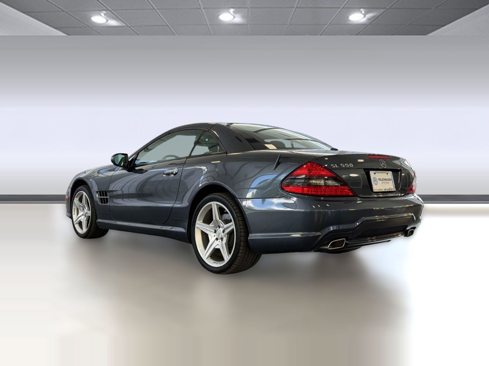 Used 2009 Mercedes-Benz SL 550 image 3