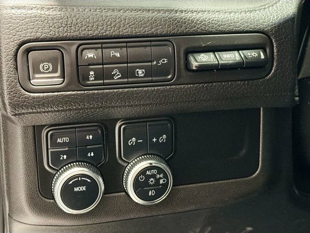 Certified 2022 GMC Yukon Denali image 9