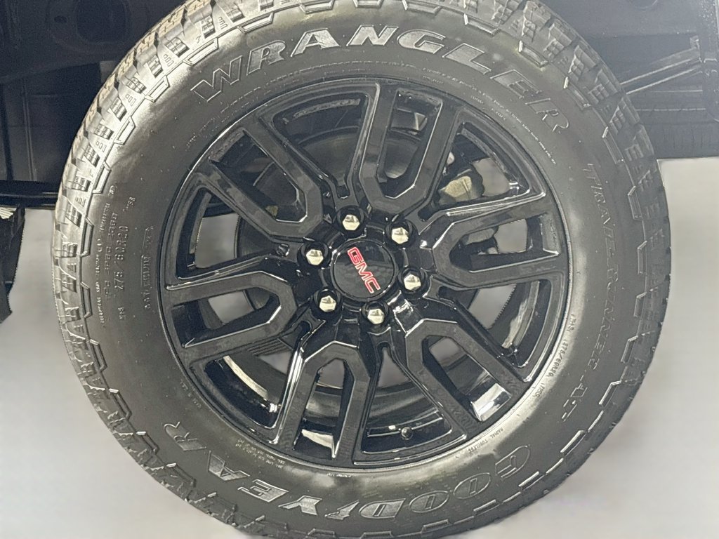 New 2026 GMC Sierra 1500 Pro w/ Graphite Edition AWD/4WD image 28