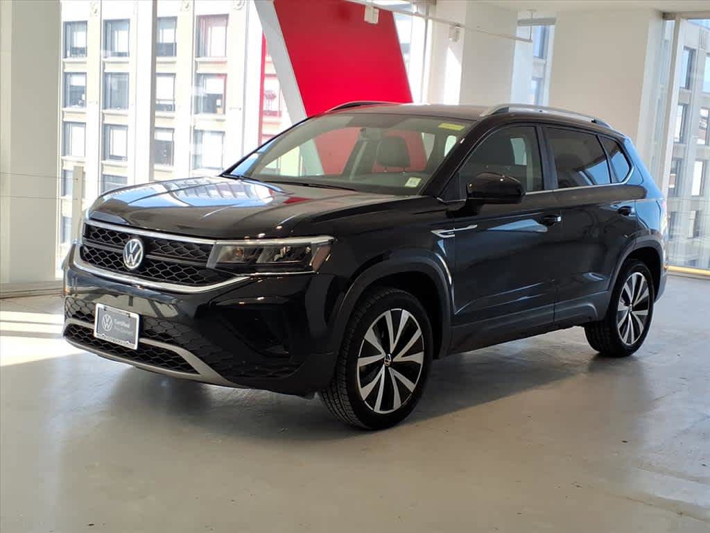 Certified 2022 Volkswagen Taos SE